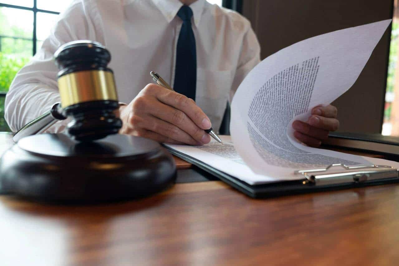 Main Reasons to Hire an Attorney